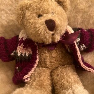 Boyd Bear Vintage Plush Bear